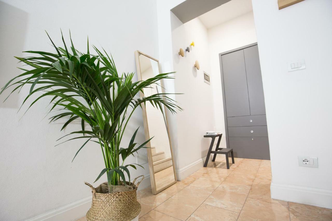 Antiche Colonne Suite เวโรนา ภายนอก รูปภาพ