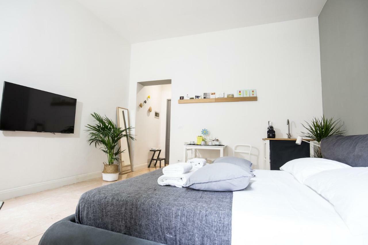 Antiche Colonne Suite เวโรนา ภายนอก รูปภาพ